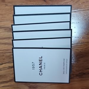 CHANEL 6 Perfume Package